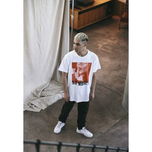 T-shirt Mister Tee no mercy