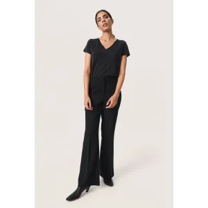 Dames-T-shirt met v-hals Soaked in Luxury Columbine