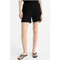 We Fashion Short Black