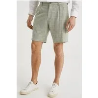 We Fashion Short Light Green