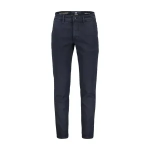 Lerros Chino met paspelzakken aan de achterkant