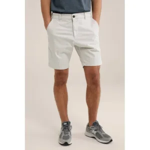 WE Fashion regular fit short