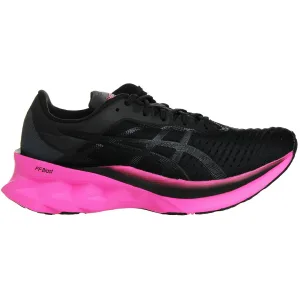 Asics NovaBlast Vrouw Zwart Hardlooptrainers