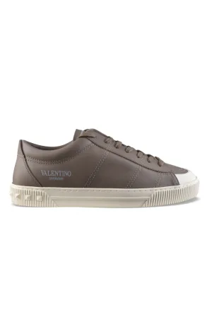 Valentino Garavani Cityplanet sneakers Bruin