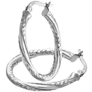 9ct witgouden ovale oorringen met gedraaid diamantgeslepen ontwerp