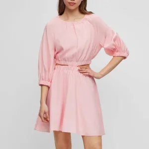 Hugo Kang Jurk in Roze