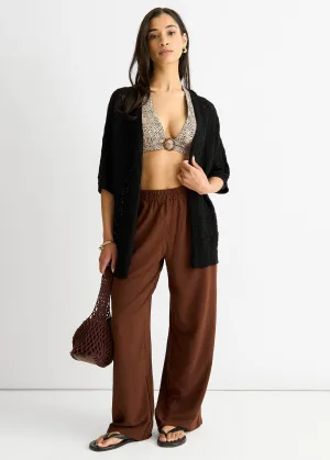 Zwart gehaakt gebreid vest van rand tot rand