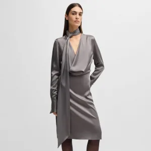 Damesjurk Boss Bascarva met lange mouwen en sjaalhals in grijs