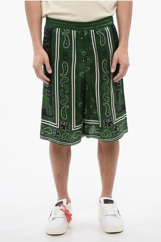 Bandana-bedrukte shorts in groen