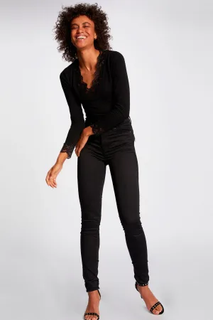 Morgan top met kanten details zwart