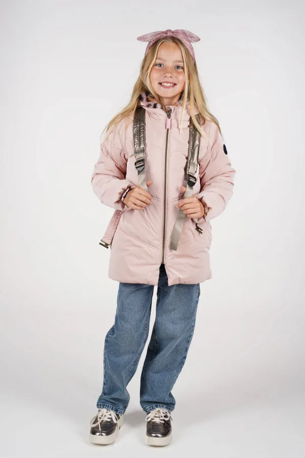 B.Nosy gewatteerde jas lichtroze