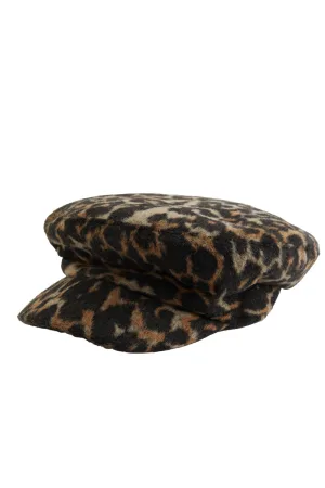 WE Fashion schipperspet met panterprint bruin