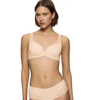 Triumph Beugel-bh Amourette Spotlight WHP X bloemenkant design, lichte vulling, vormende beugels