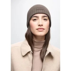 Street One Dames Ribgebreide muts in Bruin