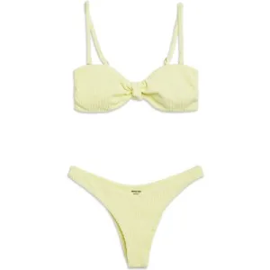 America Today Alison Set Yellow