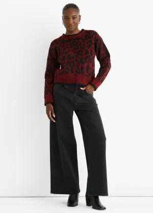 Bordeauxrode gebreide trui met contrasterende biezen en dierenprint