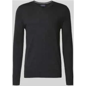 Christian Berg Men Gebreide pullover van wolmix met V-hals