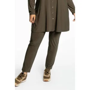 YOEK Loretta’s Favourites slim fit broek van travelstof DOLCE donkergroen