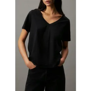 Calvin Klein Standard Fit V-neck T-shirt – Black