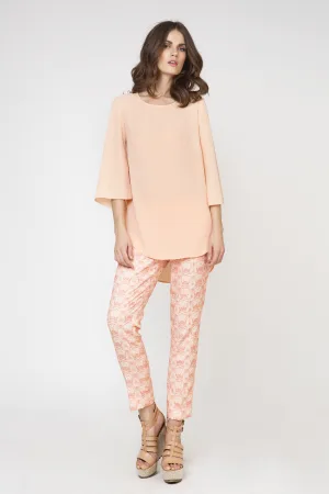 Broek met taps toelopende print van Conquista Fashion