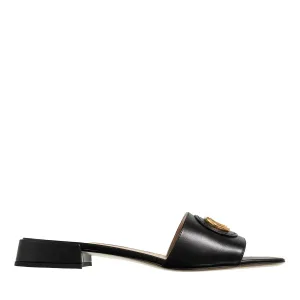 Valentino Garavani Sandalen – Slide Antique Brass in zwart