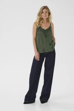 Mouwloos shirt CRAnna A-shape green