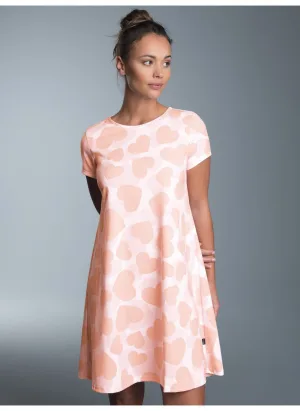 Trigema Nachthemd TRIGEMA Nachthemd met all-over hartjesprint (1-delig)