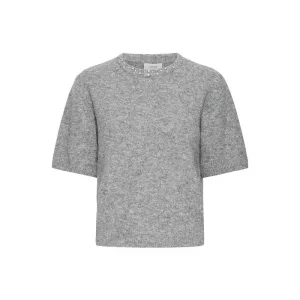 Vrouwentrui b.young Omea