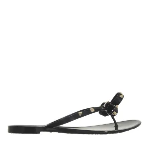 Valentino Garavani Sandalen – Thong Summer Rockstud Sandals in zwart