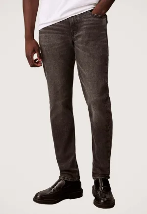 Calvin Klein Slim Tapered Jeans