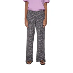 Damesbroek Protest Zella