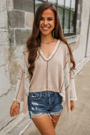 Gebreide Top Met Haakwerk Details