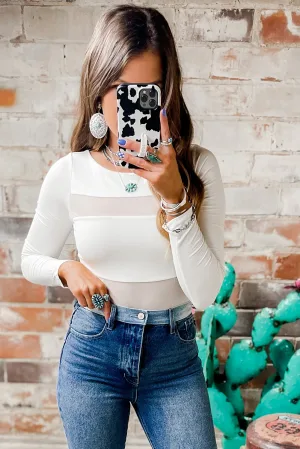 Aangesloten Lange Mouwen Top met Doorzichtige Paneel