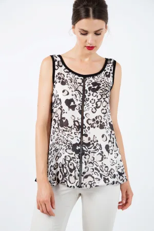 Top met V-hals en biesdetail