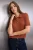 TRENDYOLMİLLA Dames Bruin Effen Kort Regular fit Blouses