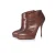 Gucci Bruine leren enkellaarsjes met plateauzool.