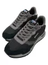 Blauer Sneakers