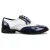 Herenschoenen met vetersluiting in marineblauw en wit, in de kleur ‘Brogues’