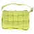 Bottega Veneta gewatteerde cassette schoudertas in pastelgroen lamsleer