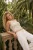 TRENDYOLMİLLA Dames Ecru Bloemen Mouwloos Getailleerd Blouses