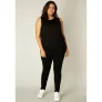 Base Level Curvy Lange top Yasmina Modellerende boord bij de zoom