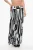 Geplooide longuetterok met geometrische print in zwart-wit