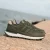 Q1905 Sneaker bussel legergroen/ wit