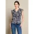 LOLALIZA gebloemde top met ruches – donkerblauw