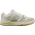 Saucony Lage suède sneakers voor dames (Beige)