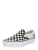 VANS Slip-ons ‘UA Classic’  zwart / wit / wolwit