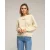 Sweatshirt met de tekst ‘iconic’ in neonkleur op de voorkant en de rug.
