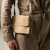 Manfield suede crossbody tas beige