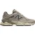 New Balance 9060 Sneakers Heren – Bruin –