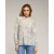 Blouse met print, ajoursteek op de borst, een kraag met ruches en batist-details